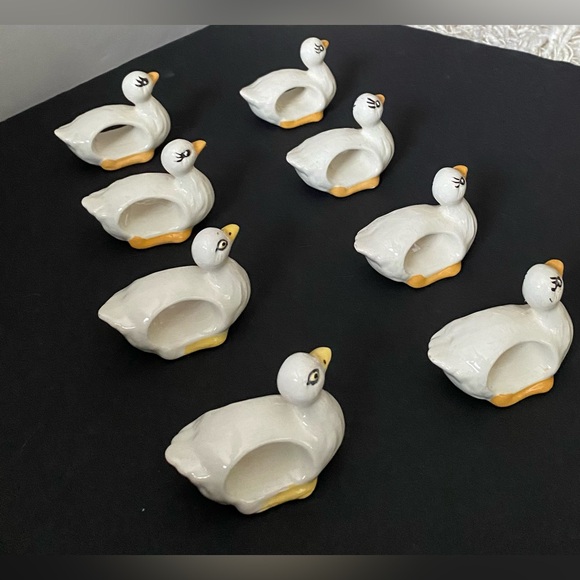Vintage Ceramic White Duck Goose Napkin Rings Set of 8 Bird Cabin Rustic - Picture 3 of 10